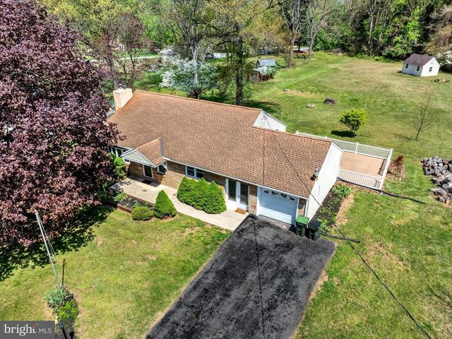 1217 CALN MEETINGHOUSE RD, Coatesville, PA 19320