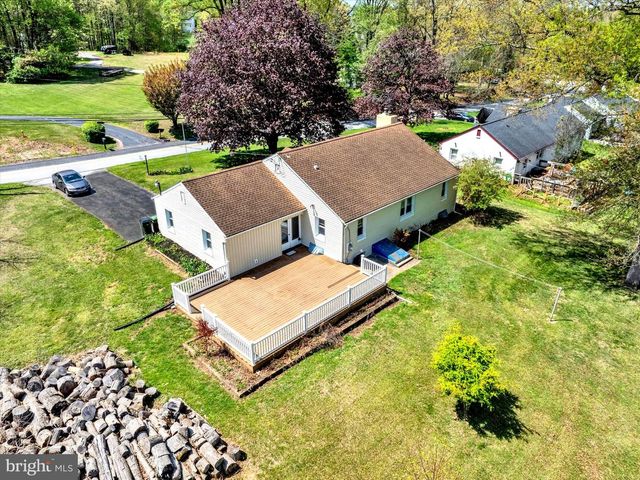 1217 CALN MEETINGHOUSE RD, Coatesville, PA 19320