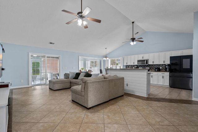 241 Bonnie Bridge Circle, Myrtle Beach, SC 29579