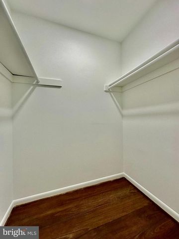 5611 ROUNDTREE DR, Woodbridge, VA 22193