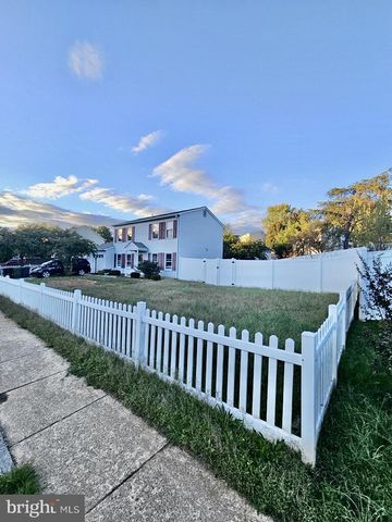 5611 ROUNDTREE DR, Woodbridge, VA 22193