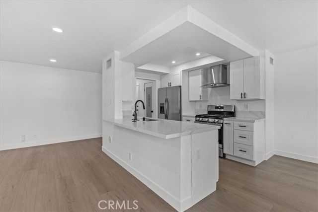 25272 Tanoak Lane, Lake Forest (el Toro), CA 92630