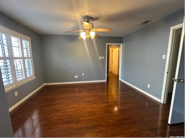 7711 Callaghan Rd Apt 404, San Antonio, TX 78229