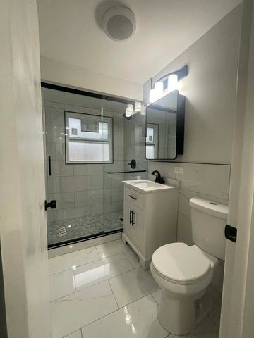 371 N Fairfield Avenue, Lombard, IL 60148