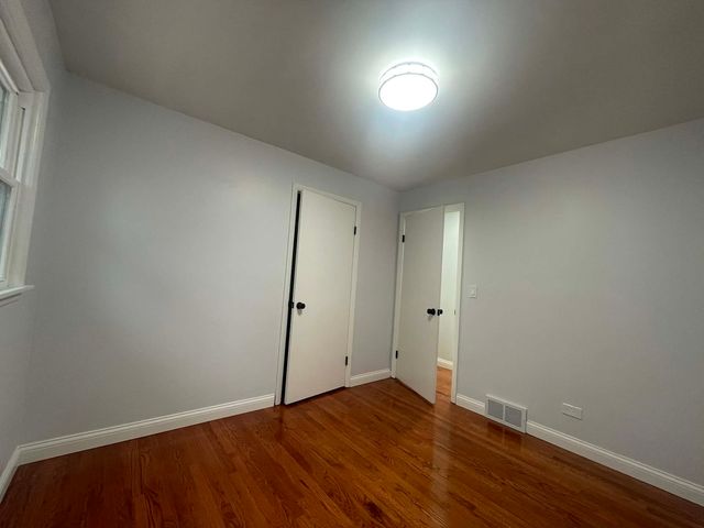 371 N Fairfield Avenue, Lombard, IL 60148