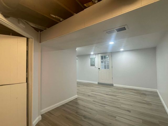 371 N Fairfield Avenue, Lombard, IL 60148