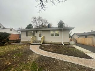 371 N Fairfield Avenue, Lombard, IL 60148