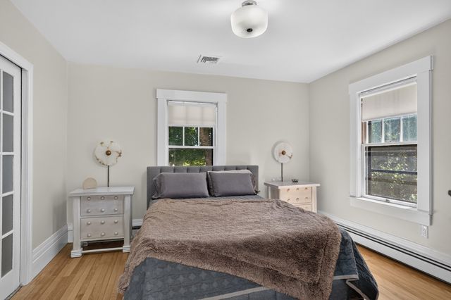 68 Clark St, Worcester, MA 01606
