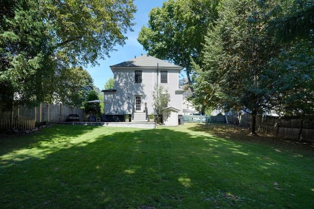 68 Clark St, Worcester, MA 01606