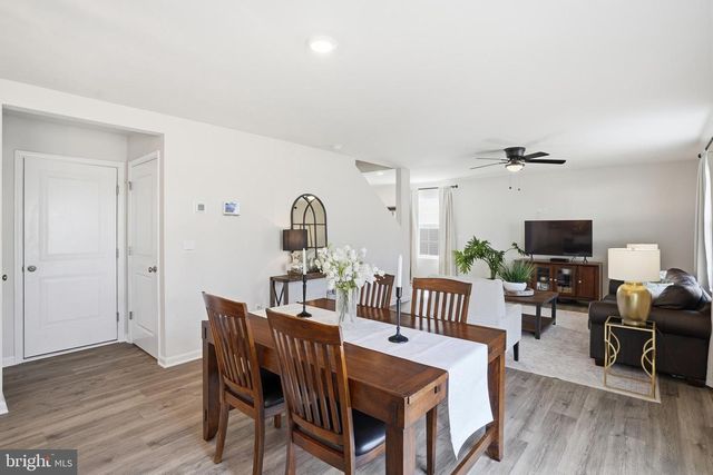 35623 PINE NEEDLE LN, Locust Grove, VA 22508