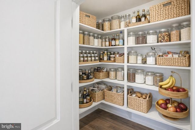 35623 PINE NEEDLE LN, Locust Grove, VA 22508