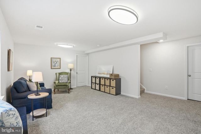 35623 PINE NEEDLE LN, Locust Grove, VA 22508