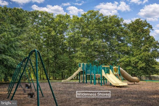 35623 PINE NEEDLE LN, Locust Grove, VA 22508