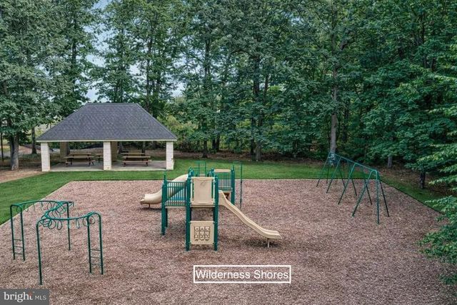 35623 PINE NEEDLE LN, Locust Grove, VA 22508