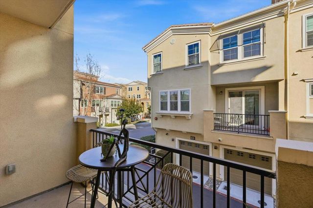 1989 Trento Loop, Milpitas, CA 95035