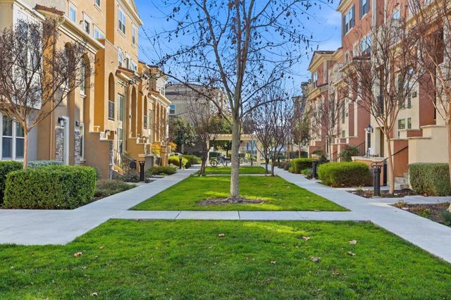 1989 Trento Loop, Milpitas, CA 95035