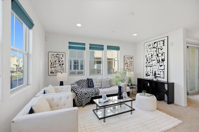 1989 Trento Loop, Milpitas, CA 95035