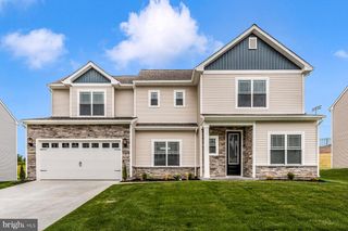 516 ABIGAIL AVE, Waynesboro, PA 17268