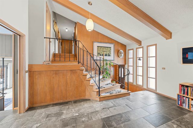 2227 Melrose Ln, Salina, KS 67401