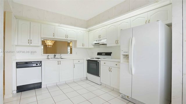 13001 SW 15th Court 405T, Pembroke Pines, FL 33027