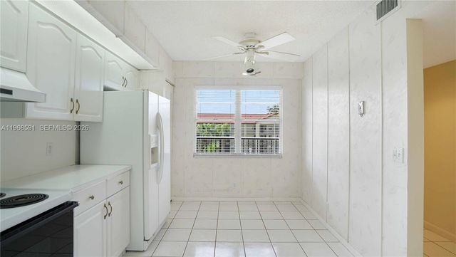 13001 SW 15th Court 405T, Pembroke Pines, FL 33027