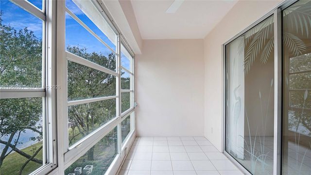 13001 SW 15th Court 405T, Pembroke Pines, FL 33027