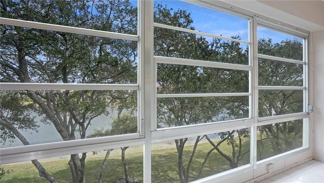 13001 SW 15th Court 405T, Pembroke Pines, FL 33027
