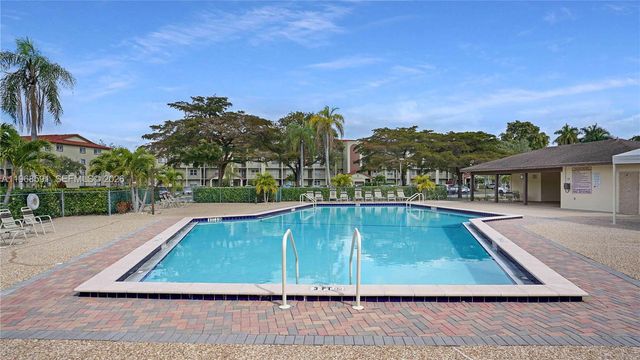 13001 SW 15th Court 405T, Pembroke Pines, FL 33027