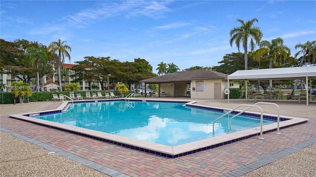 13001 SW 15th Court 405T, Pembroke Pines, FL 33027