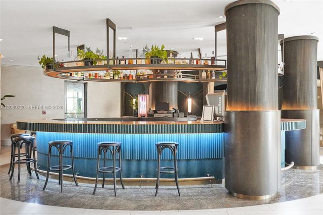 1100 West Ave 916, Miami Beach, FL 33139