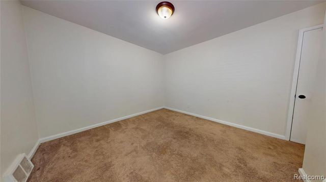 3734 Buckingham Avenue, Berkley, MI 48072