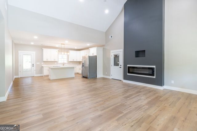 822 Wildwood, Chatsworth, GA 30705