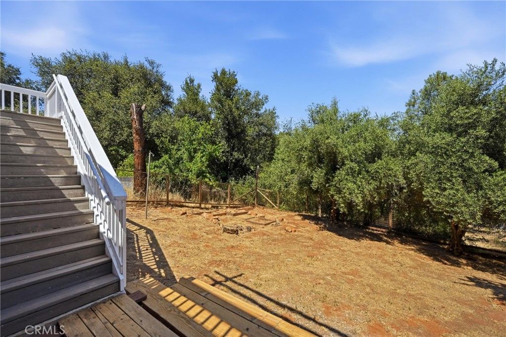 Image 24 of property listing at 18120 N Shore, Hidden Valley Lake, CA 95467