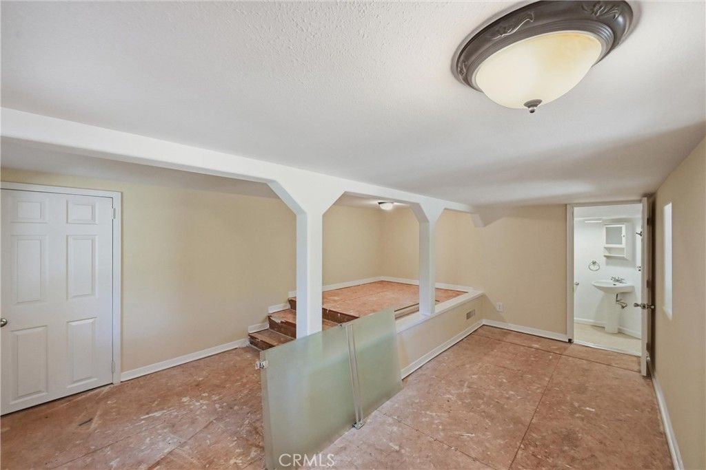Image 27 of property listing at 18120 N Shore, Hidden Valley Lake, CA 95467