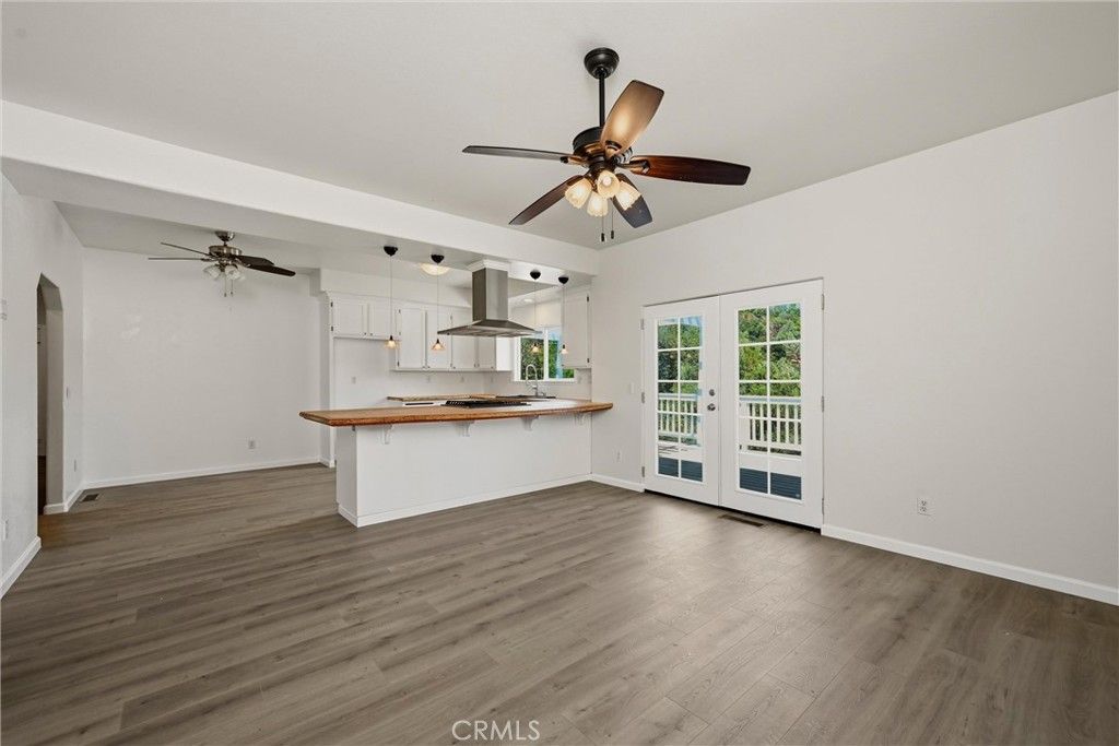 Image 8 of property listing at 18120 N Shore, Hidden Valley Lake, CA 95467