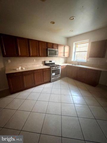 3104 E FAYETTE ST, Baltimore, MD 21224