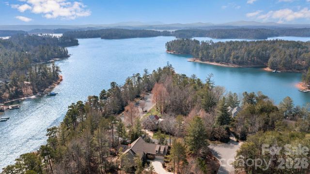 5029 Winfield Lane, Morganton, NC 28655