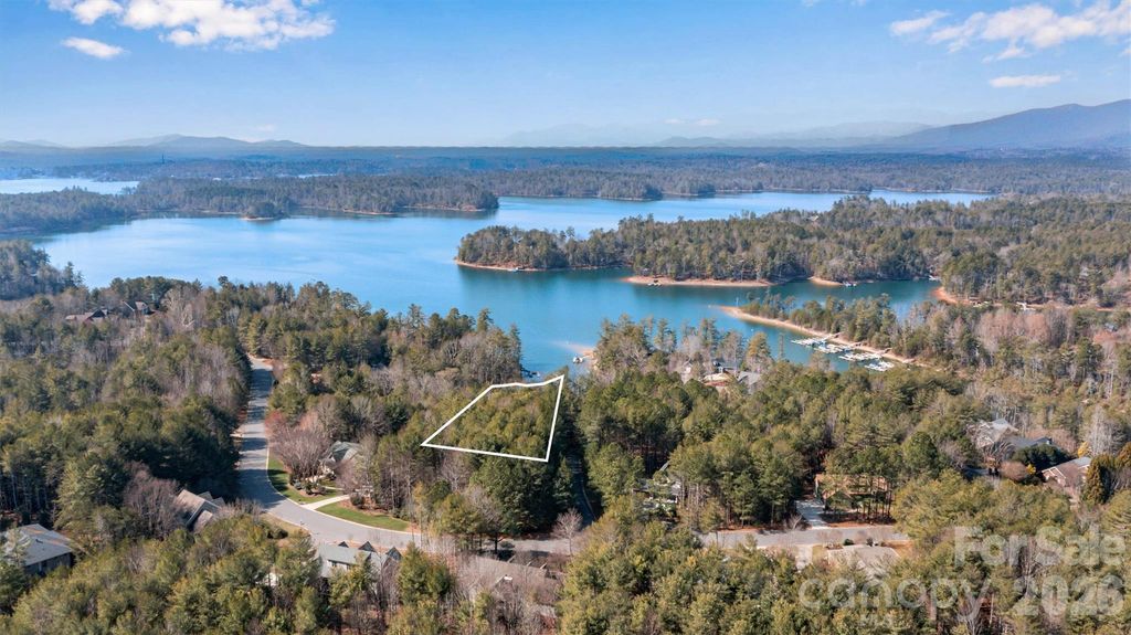 5029 Winfield Lane, Morganton, NC 28655
