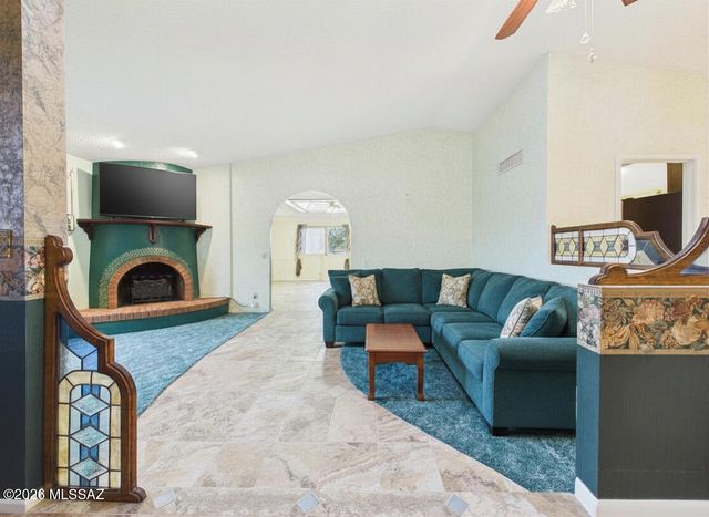 4251 N Wolford Road, Tucson, AZ 85749