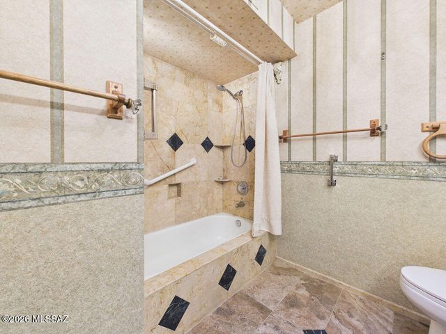 4251 N Wolford Road, Tucson, AZ 85749