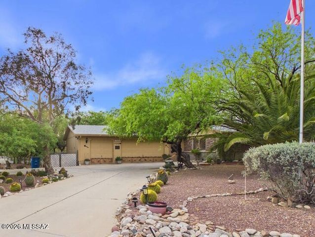 4251 N Wolford Road, Tucson, AZ 85749