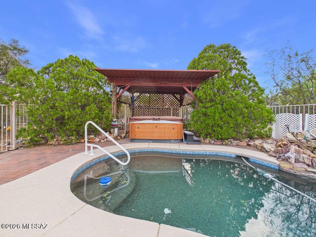 4251 N Wolford Road, Tucson, AZ 85749