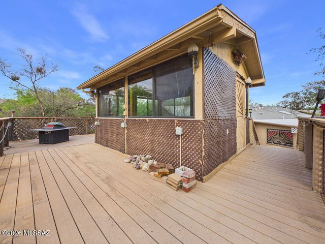 4251 N Wolford Road, Tucson, AZ 85749