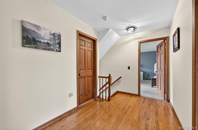 214 DuBois, Gardiner, NY 12561