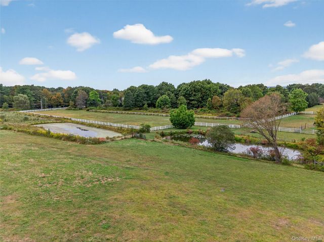 214 DuBois, Gardiner, NY 12561