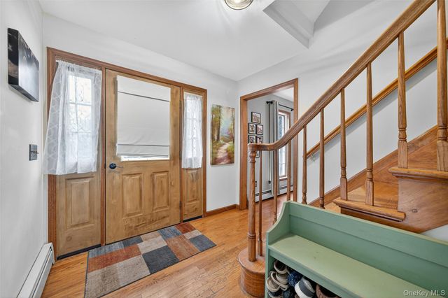 214 DuBois, Gardiner, NY 12561