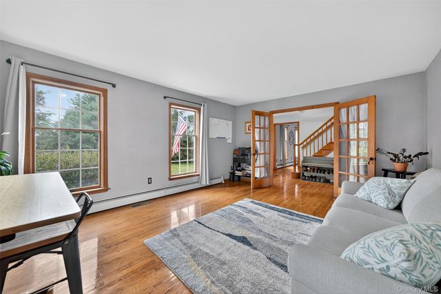 214 DuBois, Gardiner, NY 12561