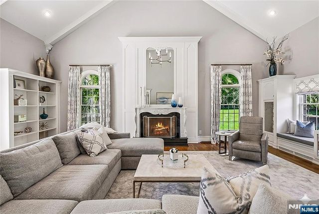 41 Sunflower Drive, Upper Saddle River, NJ 07458