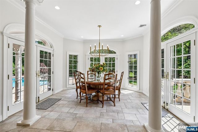 41 Sunflower Drive, Upper Saddle River, NJ 07458