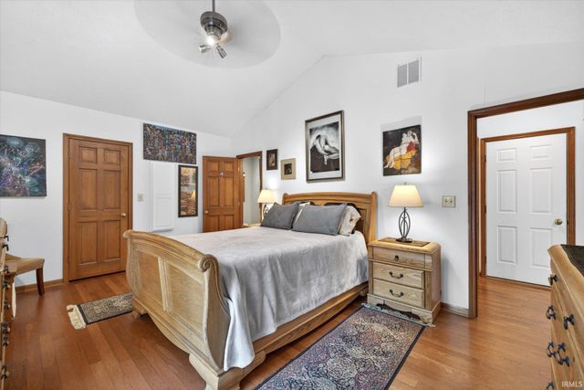 4127 N Northwood Lane, Bloomfield, IN 47424